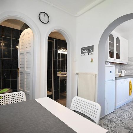Castle Garden Apartman Eger Bagian luar foto